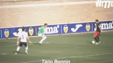 足球场上令人惊叹的门线救险,最强门线救险集锦