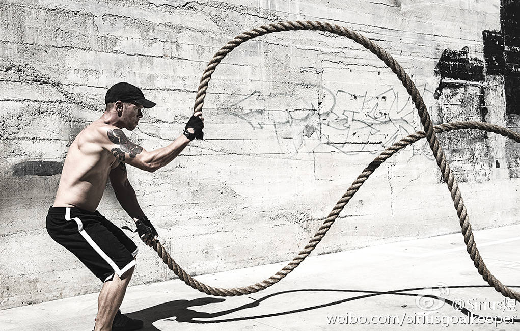 战斗绳训练方法,战斗绳减脂效果怎么样