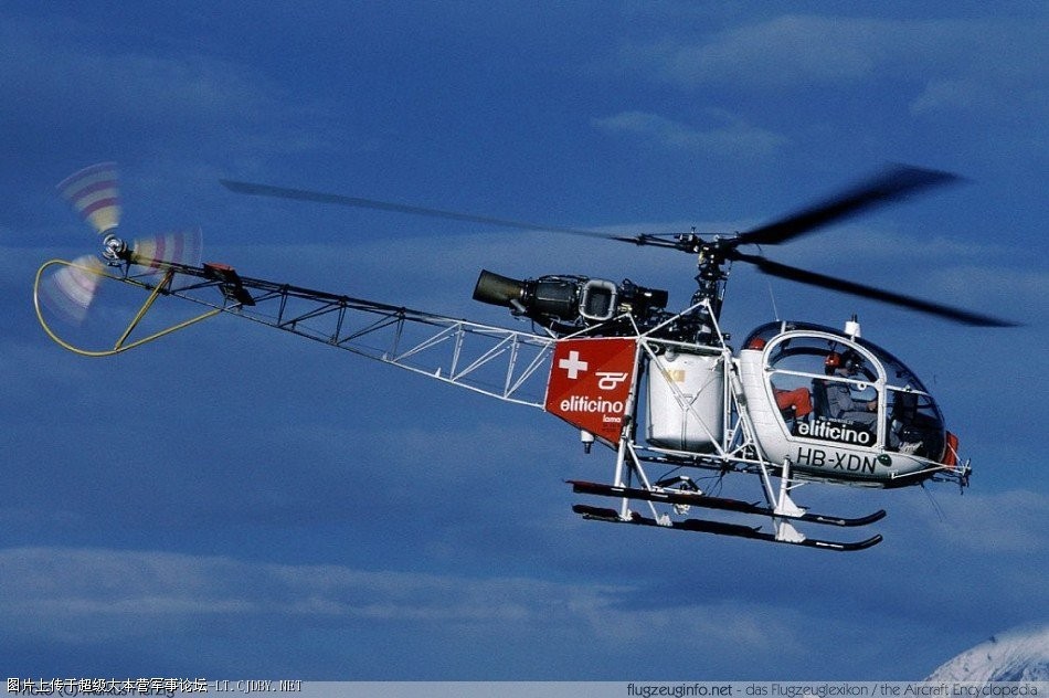 后记||只见过四轴炸机？看大神怎样把遥控直升机摔成零件！