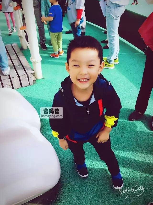 「晒穿搭」追加发奖！3份感恩礼物送给潮人爸妈们！