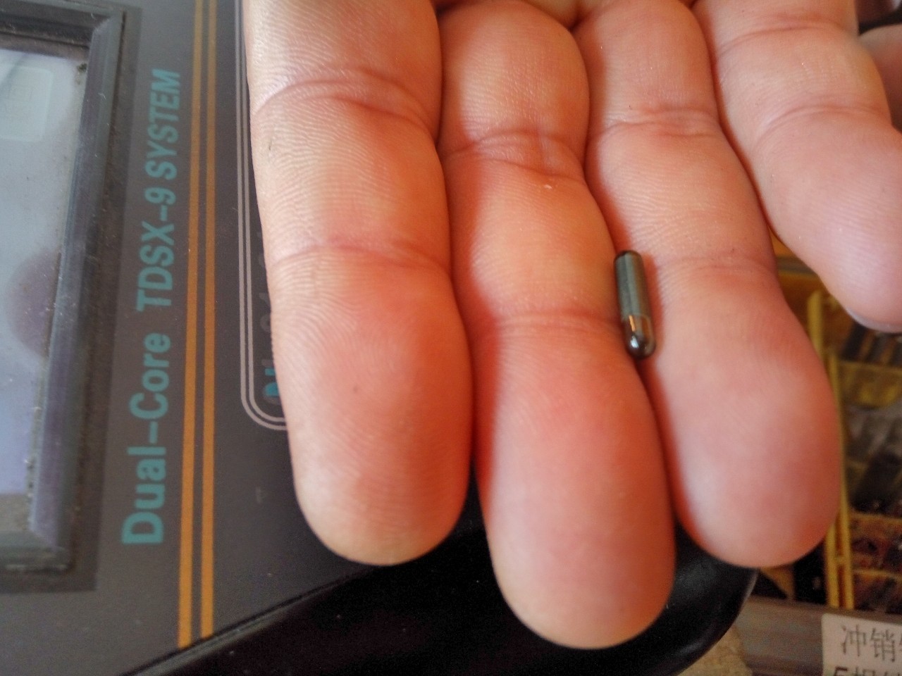 车钥匙掉了怎么办还有油,车钥匙掉了有什么办法找吗