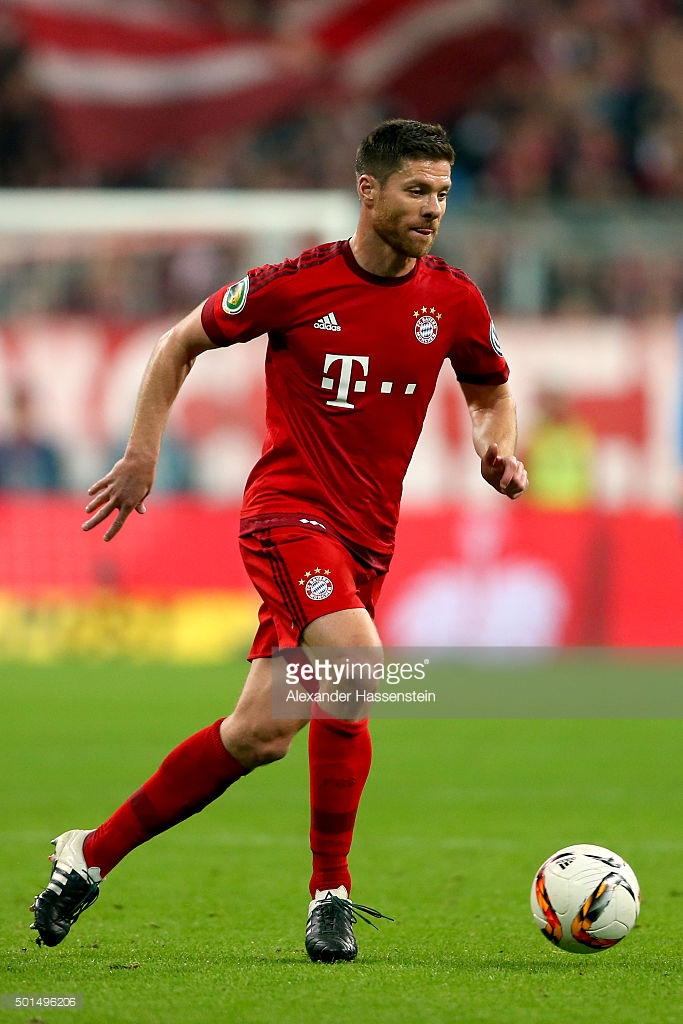 阿迪达斯足球球鞋测评,足球鞋选择nike还是阿迪达斯