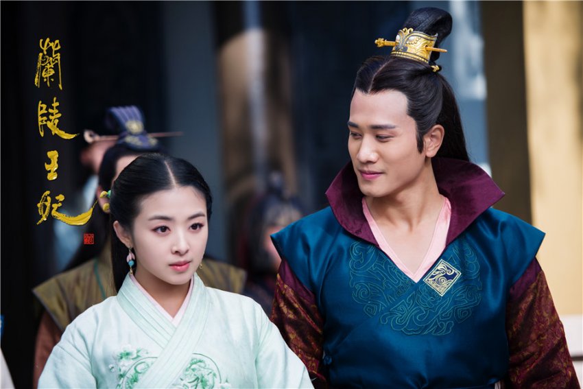 虽然和张含韵配一脸，但看这两部剧时觉得彭冠英和张子萱更登对哦