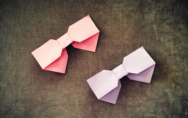 纸在乎你手工折纸大全：领结折纸视频图解