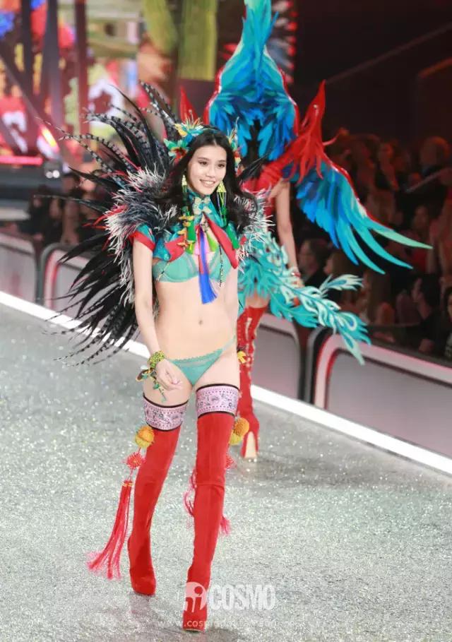 维密秀中国四美走秀,16年维密中国风