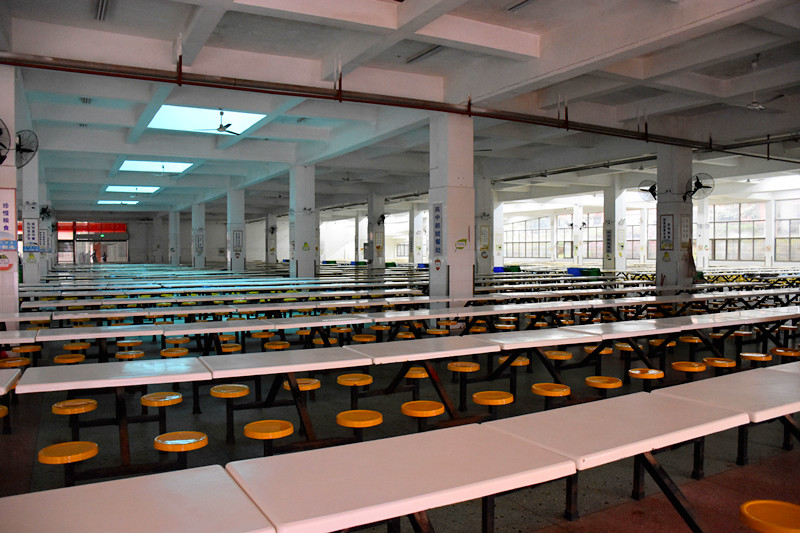 小书灯名校游——广益中学归来，一所好的学校原来是这样的