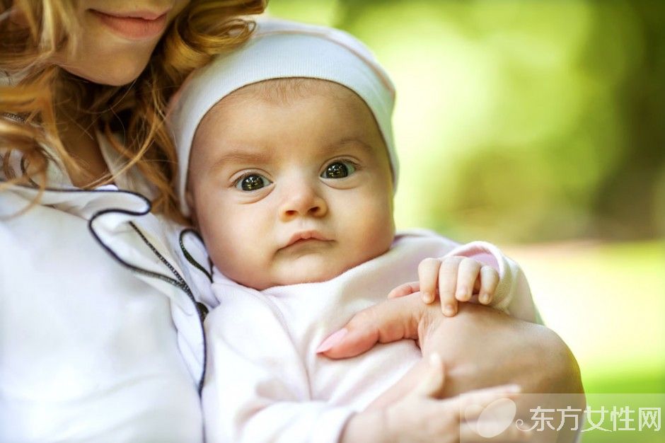 宝宝大便有血丝是什么原因,宝宝大便出现血丝怎么回事