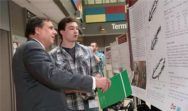 加拿大最好的大学世界排名,加拿大最好的十大顶尖大学