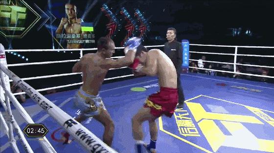 蝎子摆尾加背后运球,重拳爆炸输出