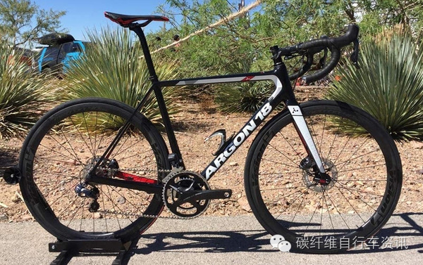 盘点2017最热门的碟刹公路车