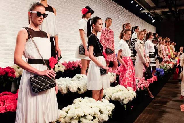 去美帝就别淘LV了，这些品牌才值得让你买买买！高性价比剁手指南