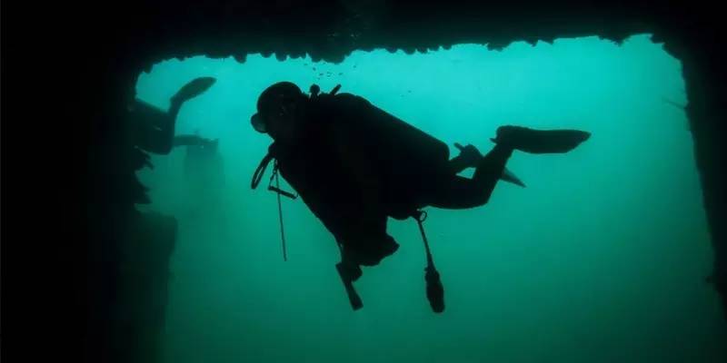 海底陈年葡萄酒,这事靠谱么?