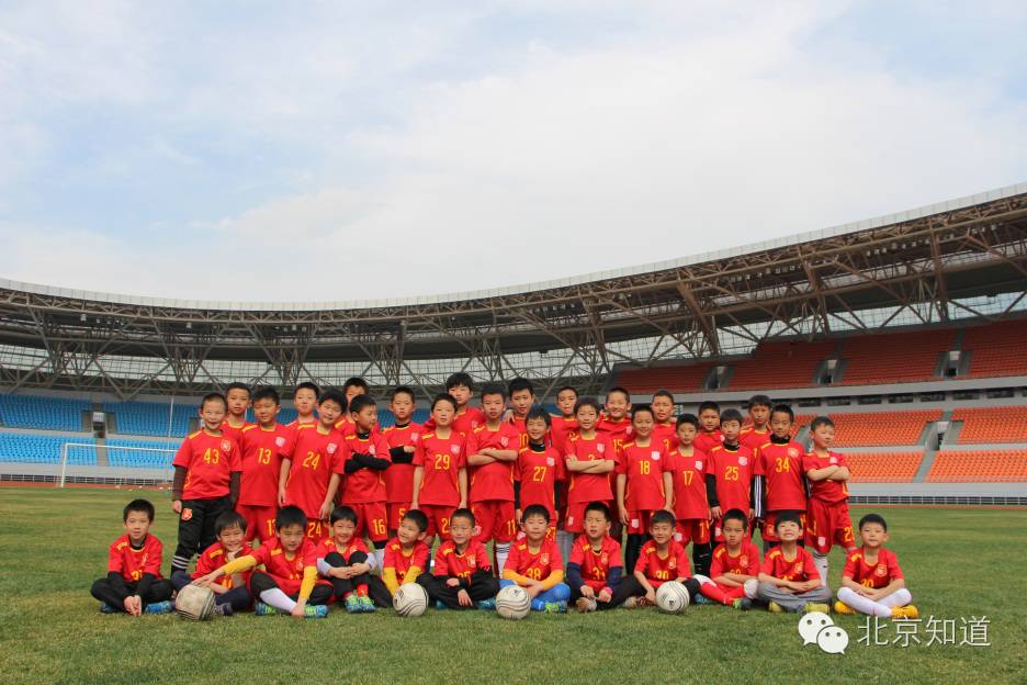 贝克汉姆在阿森纳踢过球吗,贝克汉姆足球教学