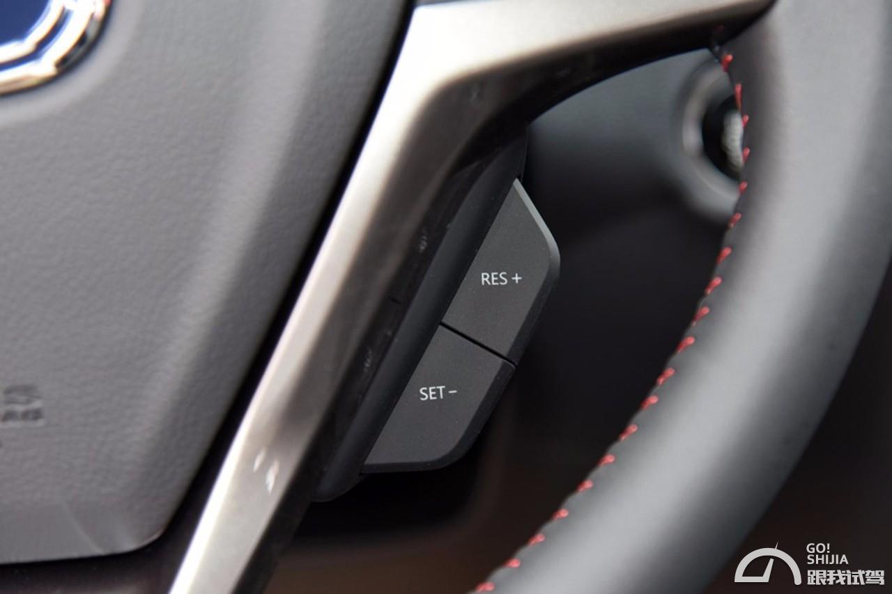2017款长安cs751.5t手动顶配测试,长安cs752018款改款试驾体验