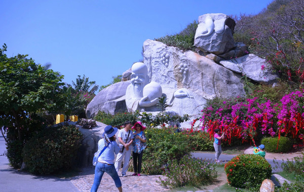 全家到三亚,全家去三亚过春节费用