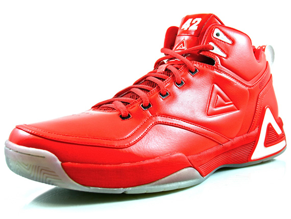 nba汤普森最高分,盘点汤普森各代篮球鞋