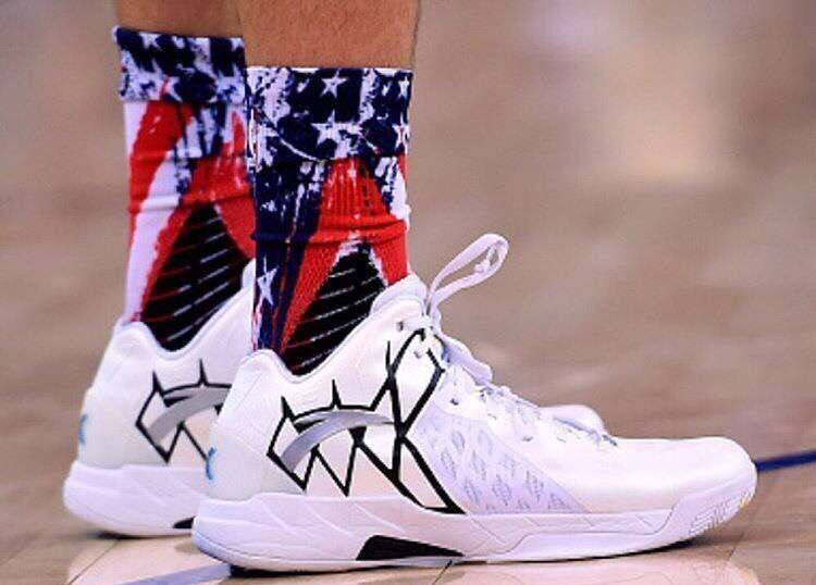 nba汤普森最高分,盘点汤普森各代篮球鞋