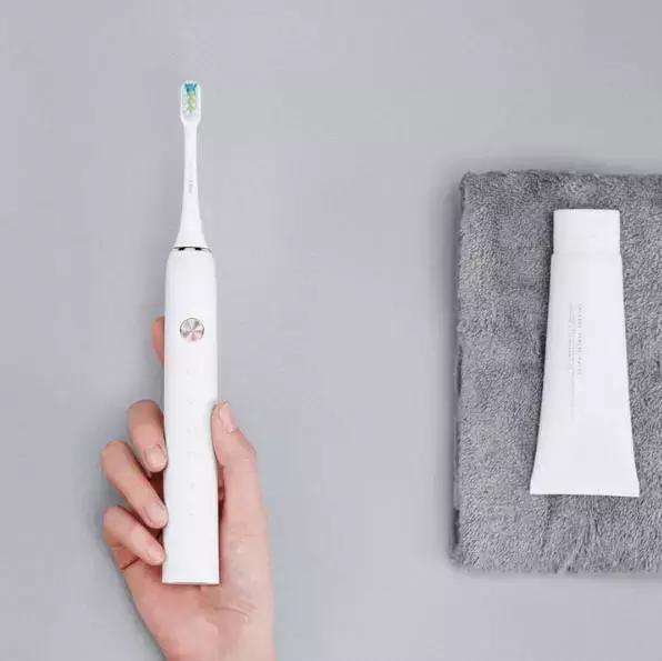 无论你是送男票女票父母基友，300元内教你轻松搞定圣诞礼物！