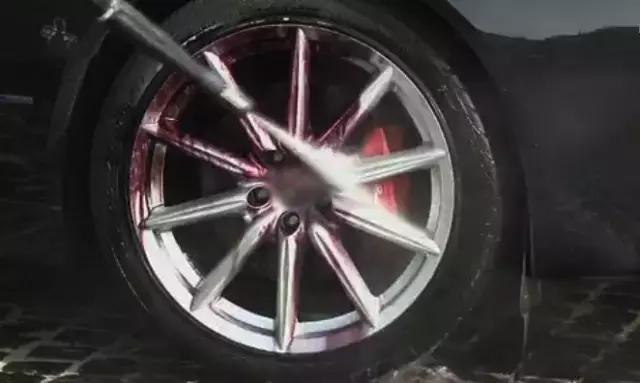 黑色轮毂污渍怎么去除,轮圈发黄怎么清洗