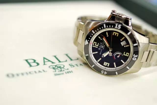 几千块钱的瑞士手表推荐一下,拿得出手的男士手表