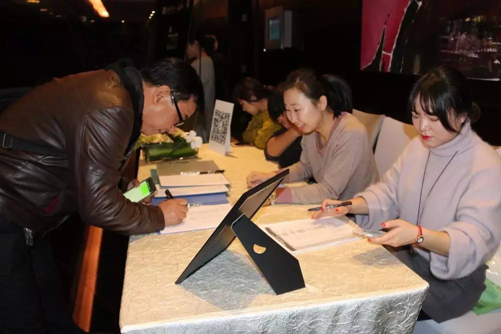 艺术遇上大数据的完美结合为雅昌会员献上一次绝代风华的尊享