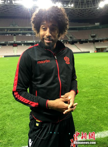 尼斯主帅法夫尔：从不担心巴洛特利我相信他的未来