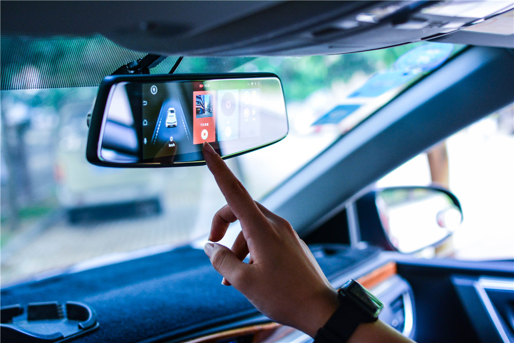 让用车生活更有温度,让用车体验成为一种享受