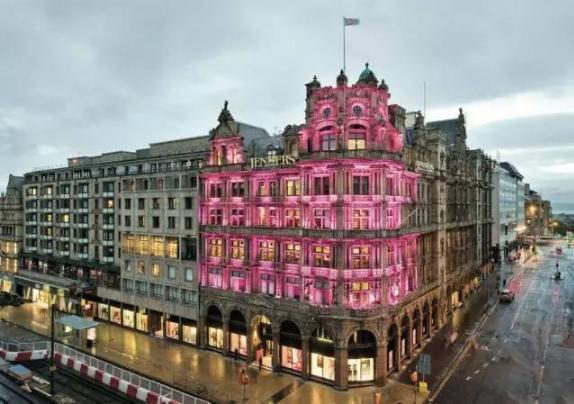 还去什么英国！在新街口逛3个小时，等于在英国待了100多年！