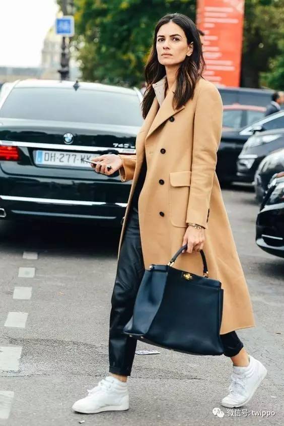 秋冬胶囊衣橱怎么搭配,打造自己的胶囊衣橱需要什么单品