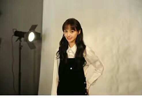 赵丽颖林依晨现状,赵丽颖吴克群