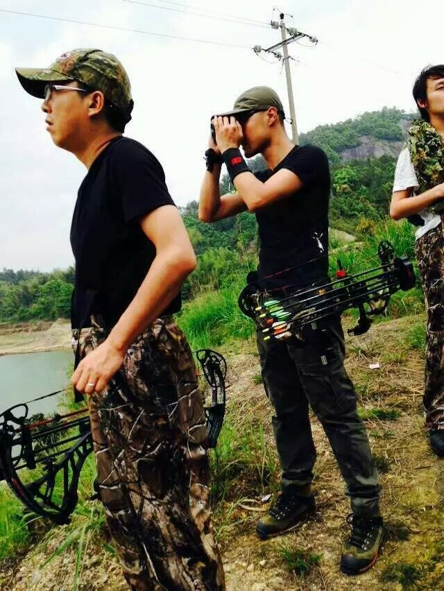 狩猎型现代复合弓,狩猎复合弓有必要用平衡杆吗