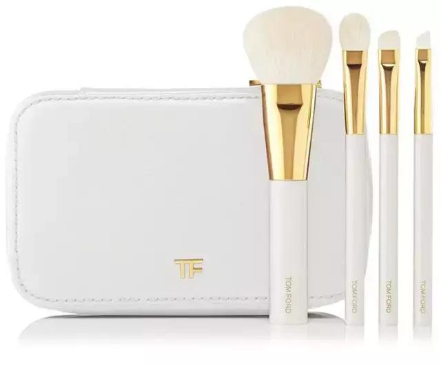 2018彩妆大牌圣诞套装,2022年圣诞限量大牌彩妆系列