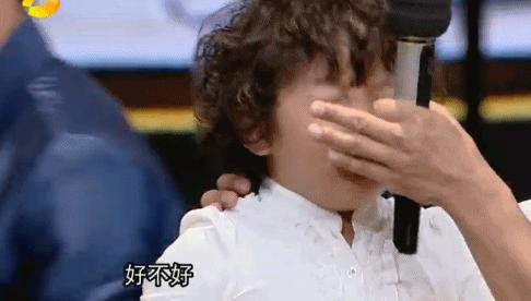 宝宝脸蛋红扑扑裂了,宝宝皮肤开裂发红怎么办