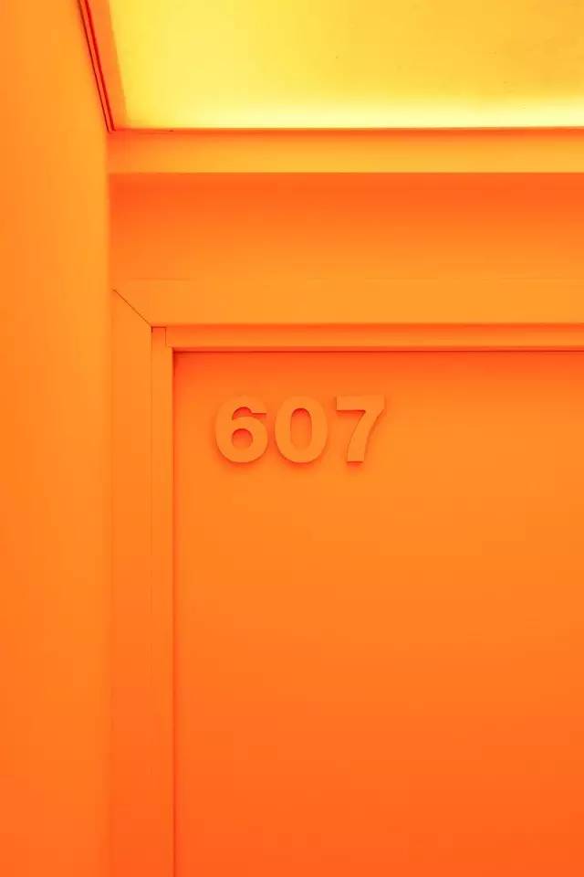 潘通十大必买颜色,潘通2024年度流行色排版