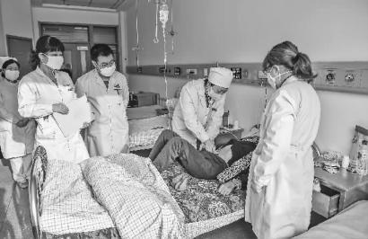 与传染病“交手”27年她挽救了一个又一个生命