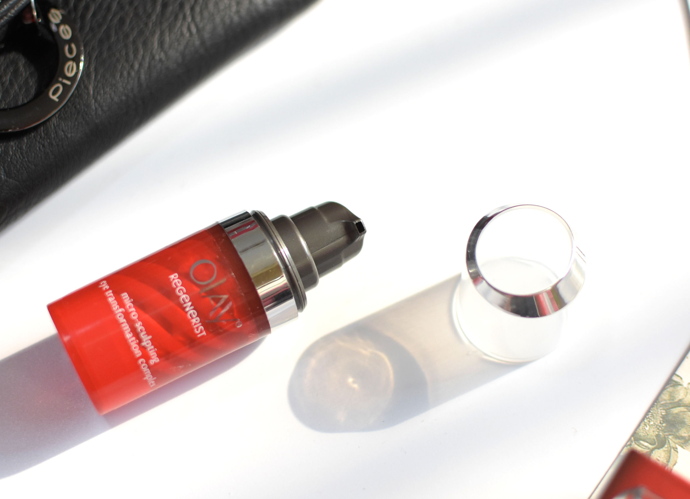 olay玉兰油新生塑颜弹力眼霜,olay玉兰油超a眼霜