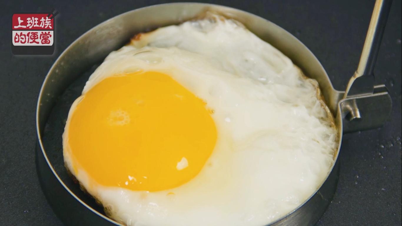 煎鸡蛋西红柿汤的家常做法,艾叶煎鸡蛋的正确做法