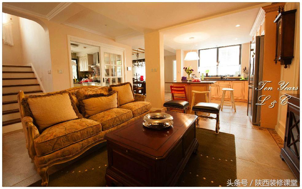 结婚已经十年，十年给老婆的礼物就是这套不大不小的房子