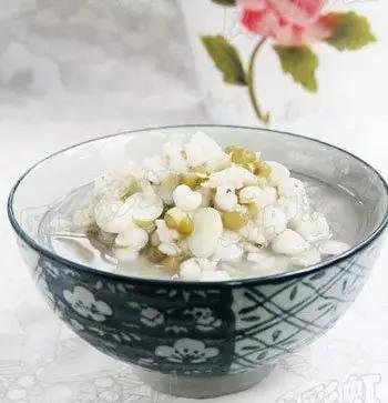 精选名中医养生药膳汤品，9个系列200多种汤方