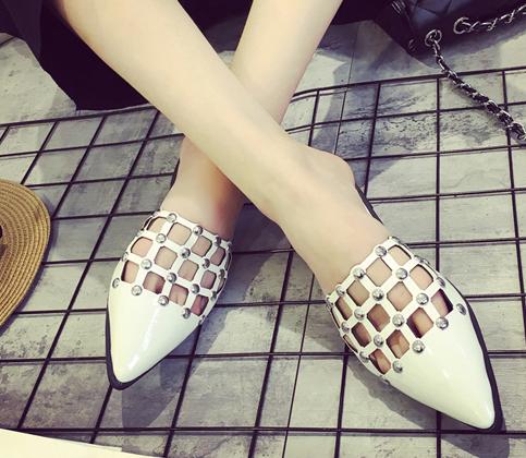 又贵又难看的鞋拖鞋,时尚的鞋拖鞋