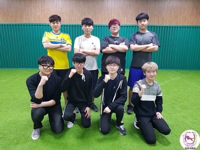 s6总决赛faker哭了全场高呼,faker连胜盲僧很膨胀竟然出个金身