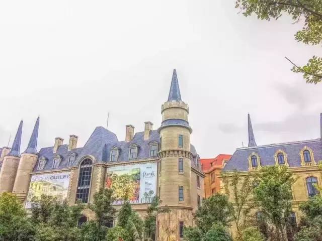 辣妹和你逛奥莱——2016辣妹车友会奥莱圣诞欢乐趴