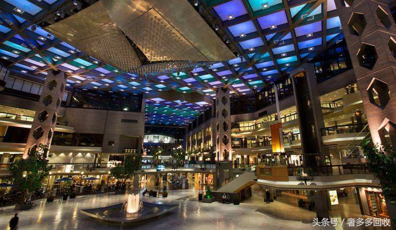 十大奢侈品购物天堂,巴黎香榭丽舍大道奢侈品店购物