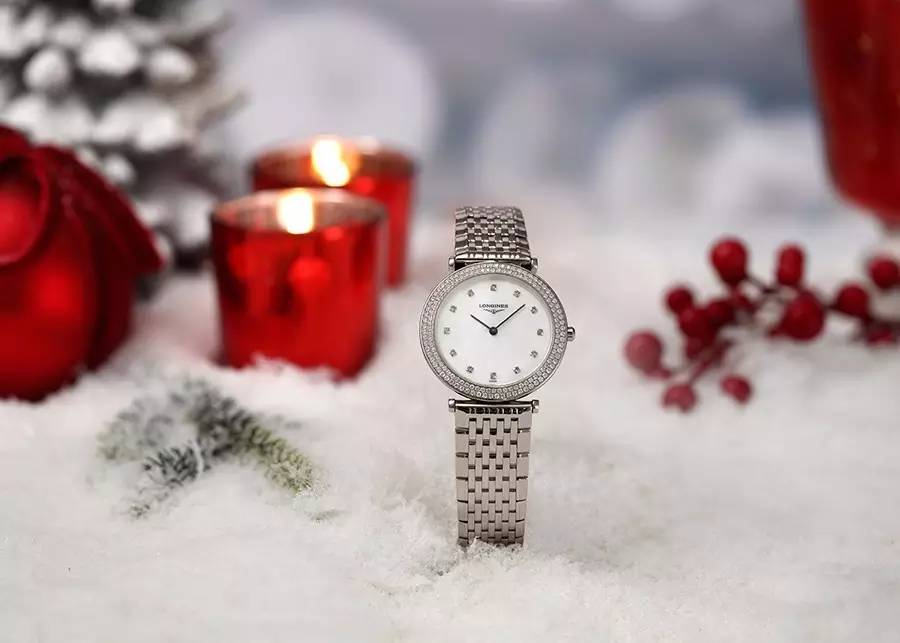 鏃跺厜鎯婂枩濂楃洅,鏃跺厜鎯婂枩灏忚