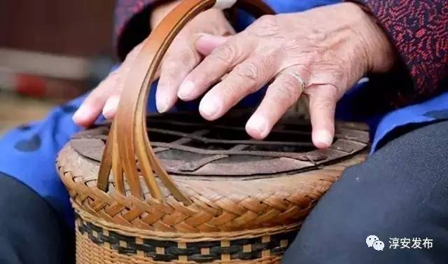 这样的取暖神器你们家还有吗？