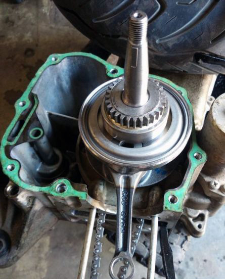 机油泵导致冷车异响,本田小公主起步异响