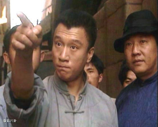 戏里戏外判若两人的男演员,刘烨和陈伟霆视频