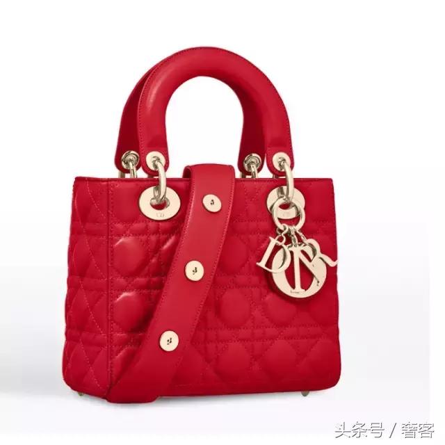 没有不爱包包的女生，尤其是红包，各位男票们不要装作没看见