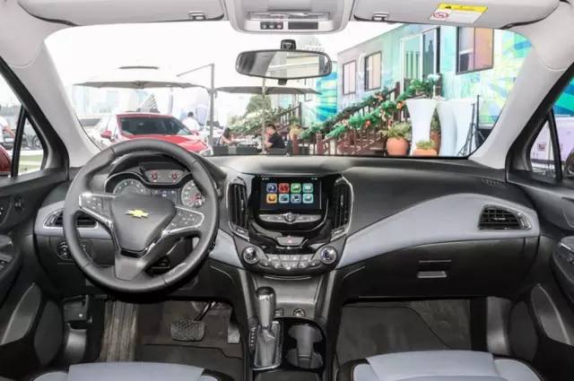 雪佛兰科鲁兹1.5的好不好,15年雪佛兰科鲁兹手动挡口碑评价