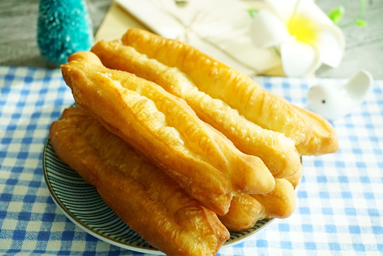 自己做的油条太硬了还可以怎么吃,自己做的油条结实